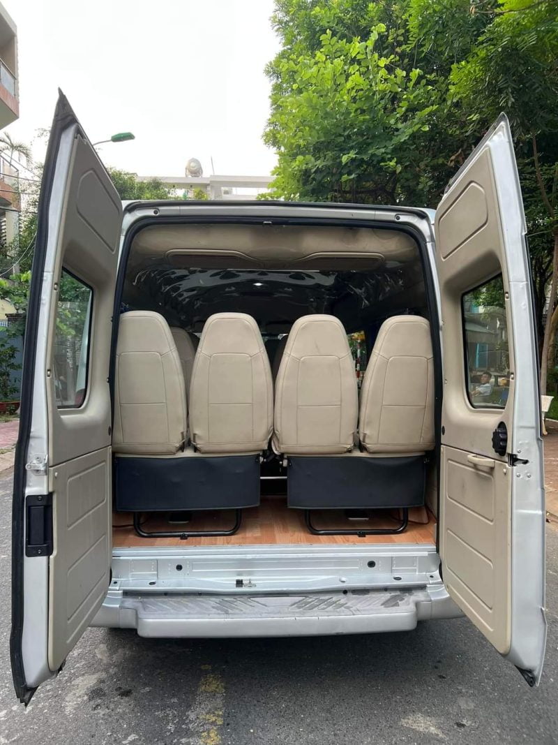 Bán Con Xe Ford Transit Luxury Đời 2016 Xe Zin Đẹp Giá Rẻ.