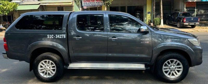 Bán Con Xe Bán Tải Toyota Hilux G Đời 2013 Số MT Máy Dầu 2 Cầu Đủ Xe Zin Chất Giá Rẻ