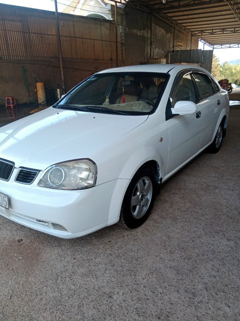 Bán Con Xe Daewoo Lacetti 1.6 Đời 2004 Bản SE 5 Chỗ Xe Chất Giá Rẻ