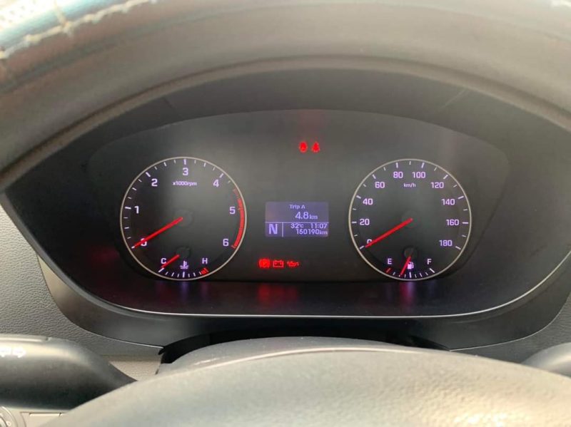 Bán Con Xe Hyundai Solati 16 Chỗ Đời 2018 Mới Chạy Được 150.190km Xe Chất Giá Rẻ