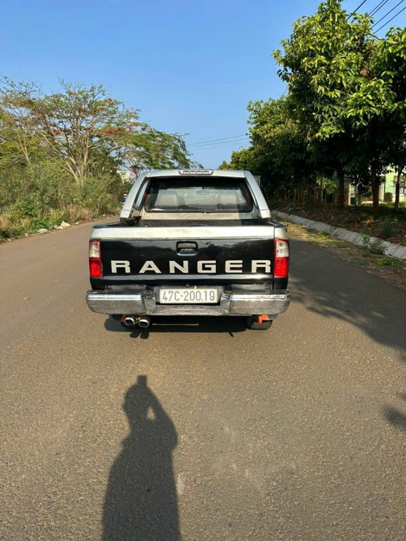 Bán Con Xe Bán Tải Ford Ranger XLT Đời 2005 2 Cầu Đủ Xe Chất Giá Rẻ