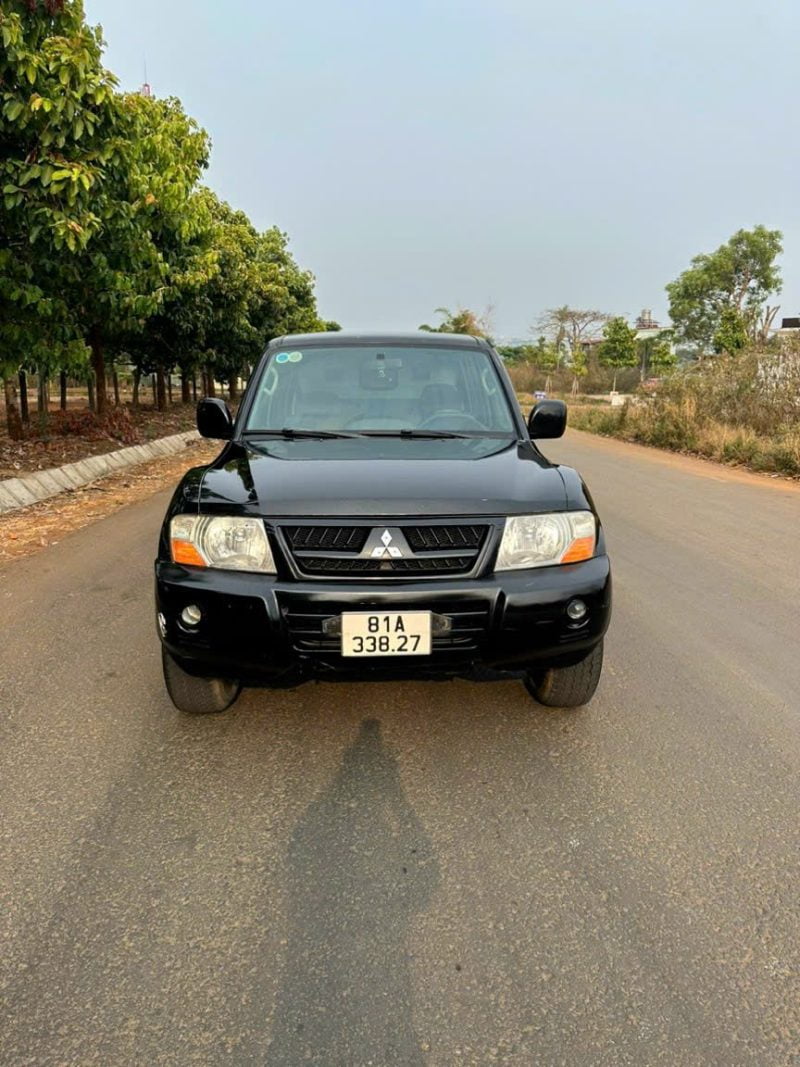 Bán Con Xe Mitsubishi Pajero 5 Chỗ Xe Chở Tiền 2 Cầu Đủ Đời 2004 Siêu Khoẻ Xe Zin Chất Giá Rẻ