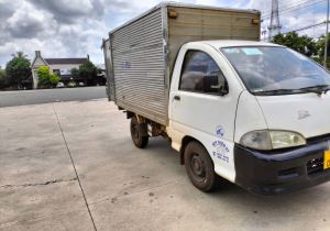 Bán Daihatsu thùng kín - Đời 2006 - Tải nhẹ 700kg - Giá rẻ bình dân cho AE lập nghiệp về kiếm lúa! Otocu47.com (Chợ Ô Tô Cũ Đăk Lăk)