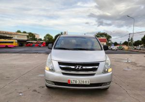 Bán Hyundai Starex 9 chỗ - Xe Nhập - Máy 2.5 Diesel - Siêu cọp - Máy số keo chỉ nguyên zin - Siêu lợi dầu - Siêu rộng rãi - Đăng kiểm mới tinh! Otocu47.com (Chợ Ô Tô Cũ Đăk Lăk)