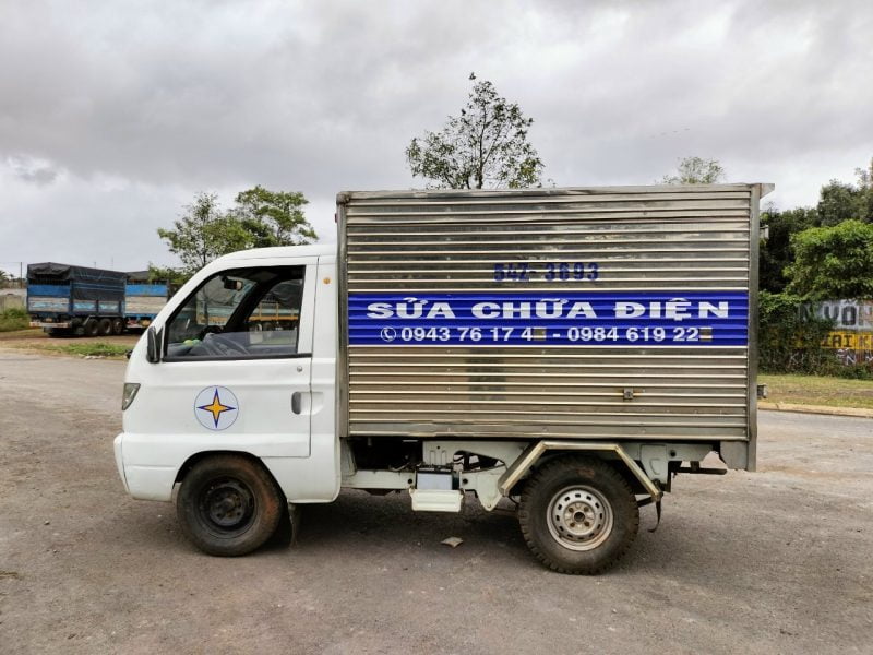 Bán Vinaxuki thùng kín - Đời 2009 - Tải nhẹ 550kg - Giá rẻ bình dân cho AE lập nghiệp về kiếm lúa! Otocu47.com (Chợ Ô Tô Cũ Đăk Lăk)