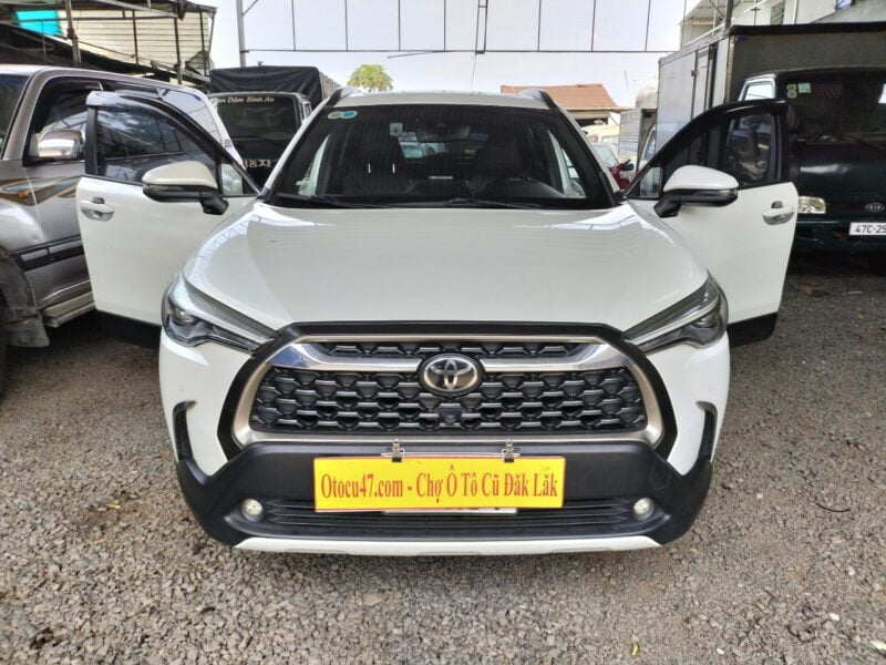 Toyota Cross Corolla 2020 trang bị đầy đủ đồ chơi - Xe chất miễn bàn