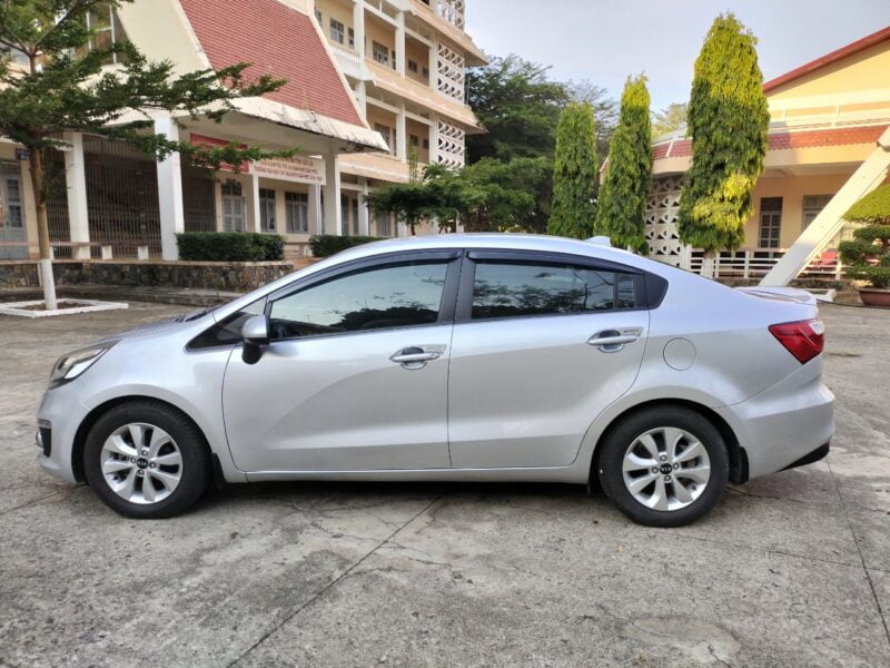 Bán KIA RIO - Đời 2016 - Nhập Hàn nguyên con - Xe đẹp máy Zin - Otocu47.com (Chợ Ô Tô Cũ Đăk Lăk)